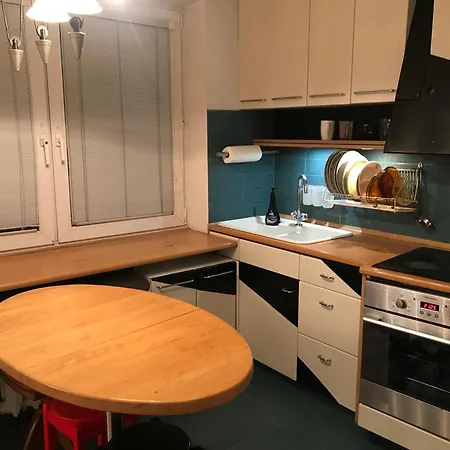 Duzy 4 Pokojowy Apartament, 3 Osobne I Salon, Do 6 Osob, Kuchnia, Lazienka, Balkon