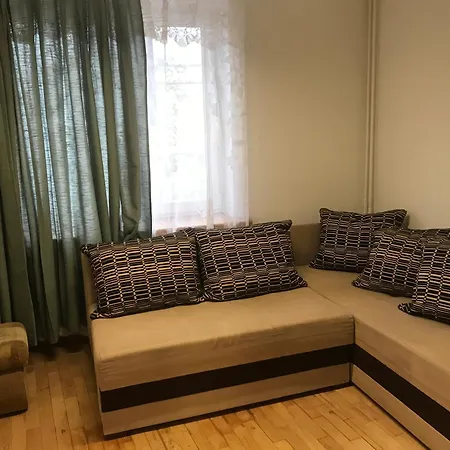 Duzy 4 Pokojowy Apartament, 3 Osobne I Salon, Do 6 Osob, Kuchnia, Lazienka, Balkon شقة *